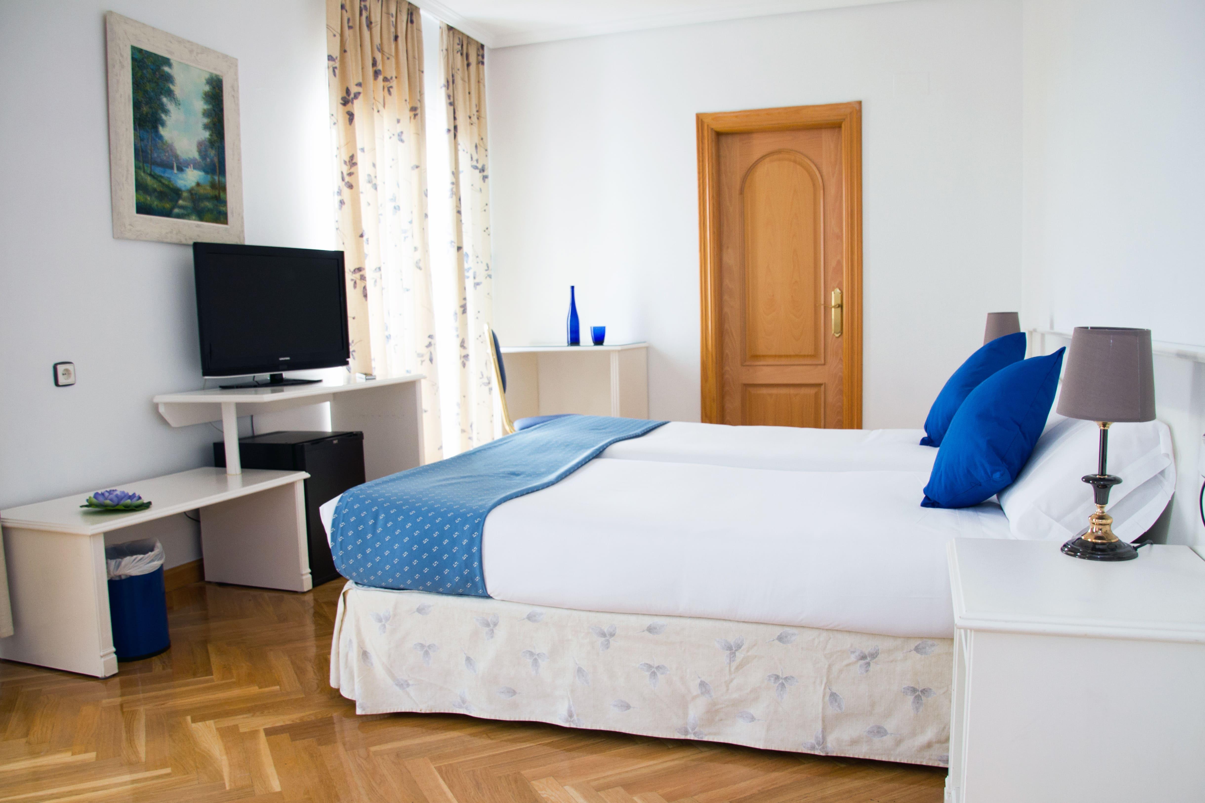 Checkin Madrid Parla Hotel ภายนอก รูปภาพ