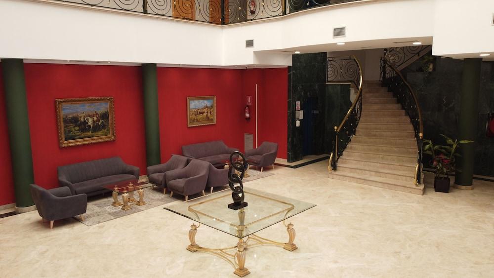 Checkin Madrid Parla Hotel ภายนอก รูปภาพ